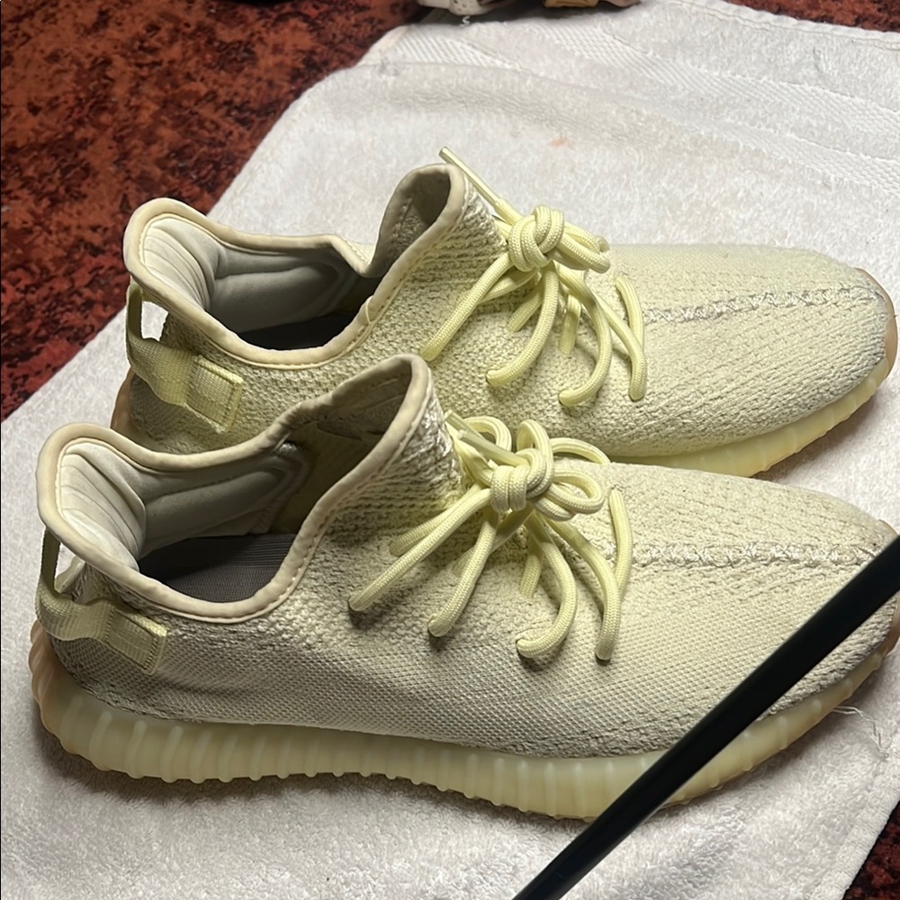 Yeezy Yellow Athletic Shoes with Knit Upper